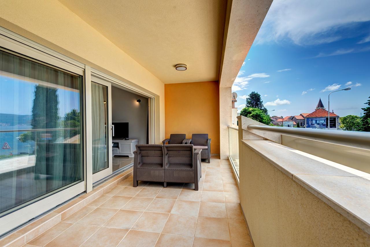 Apartments Villa Adriatic Tivat Kültér fotó